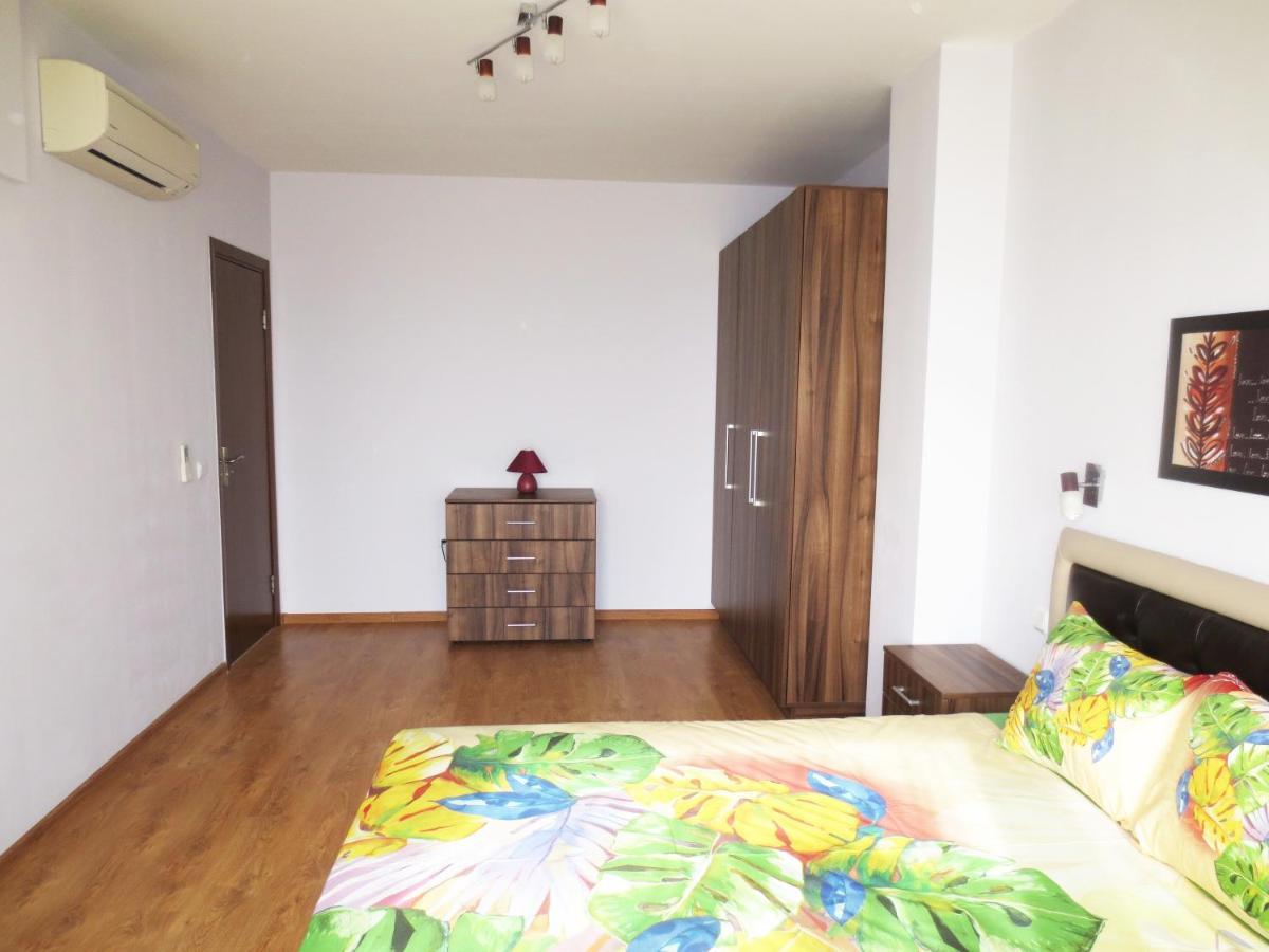 Fantasy Apartments Saint Constantine And Helena Resort Sveti Konstantin Buitenkant foto