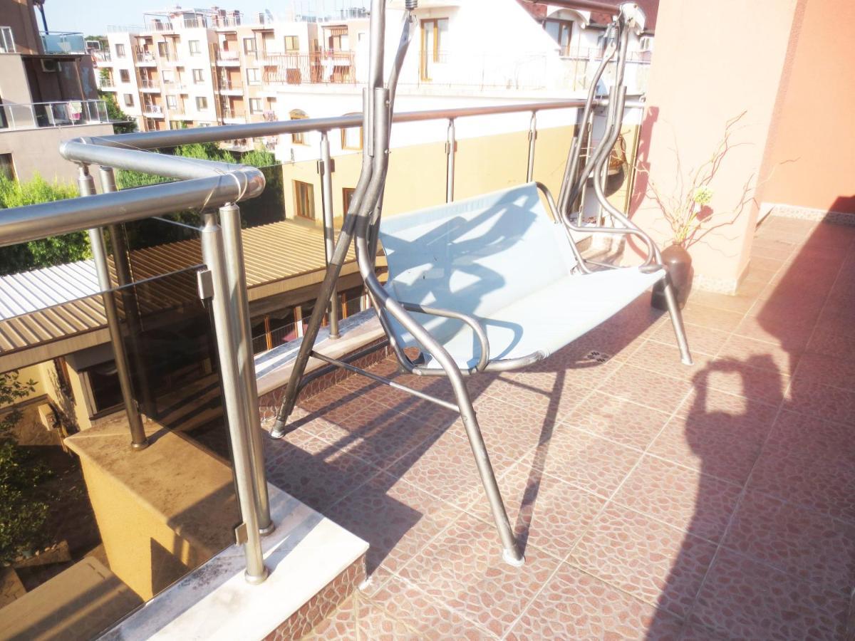 Fantasy Apartments Saint Constantine And Helena Resort Sveti Konstantin Buitenkant foto