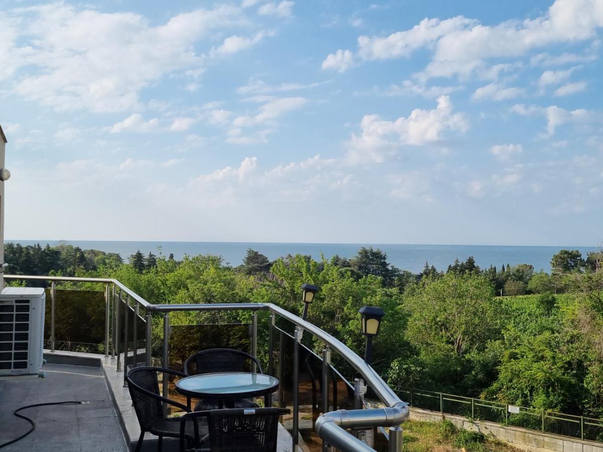 Fantasy Apartments Saint Constantine And Helena Resort Sveti Konstantin Buitenkant foto